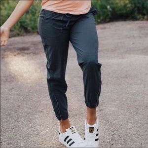 Albion fit Granite Jetsetters